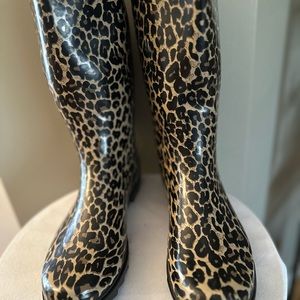 Tall rubber rain boots